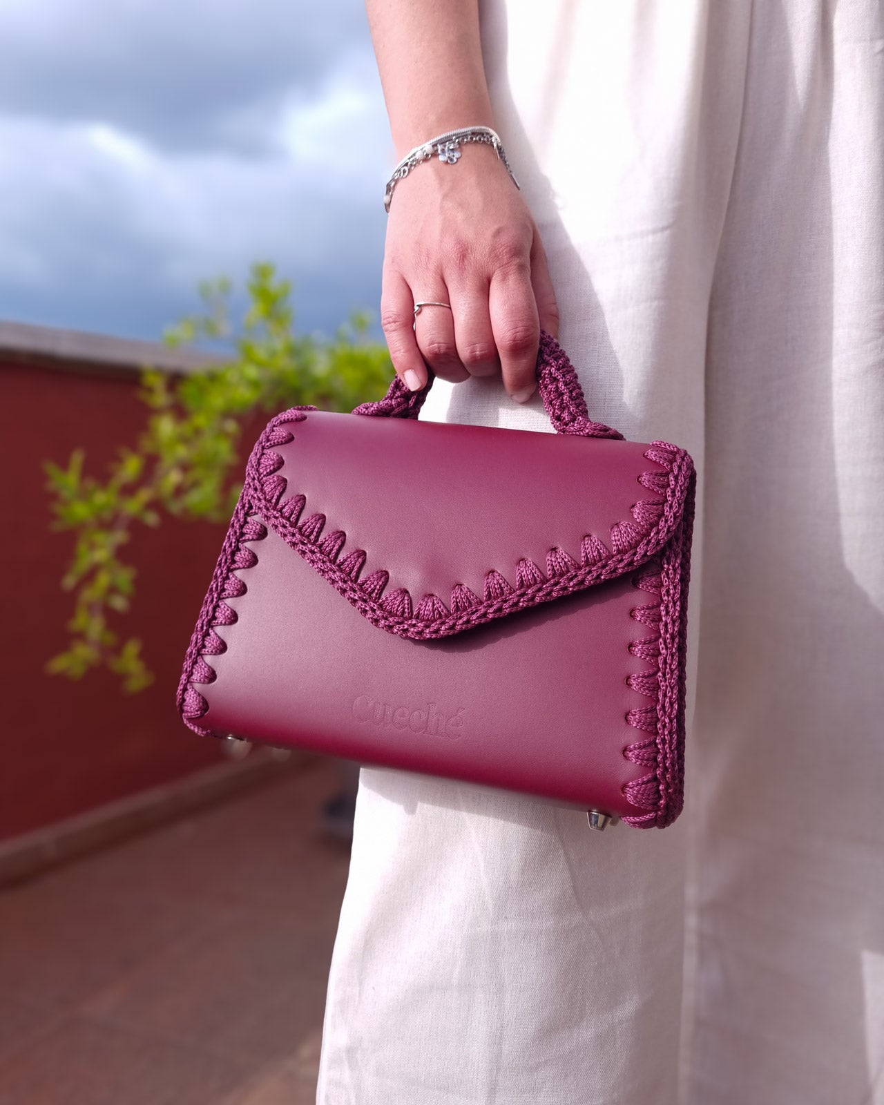 Bolso Satchel Sofia S Burdeos