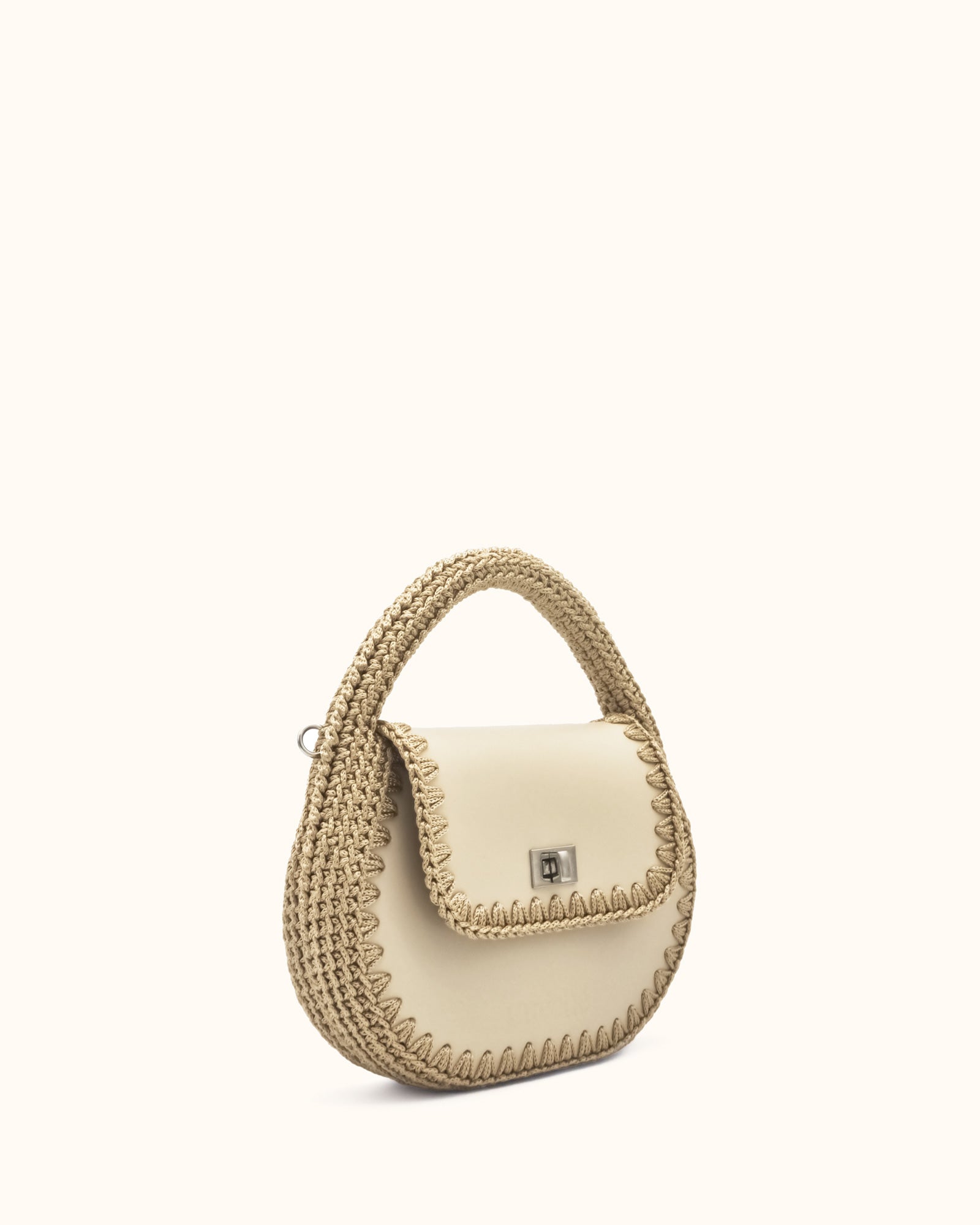 Daria S Beige