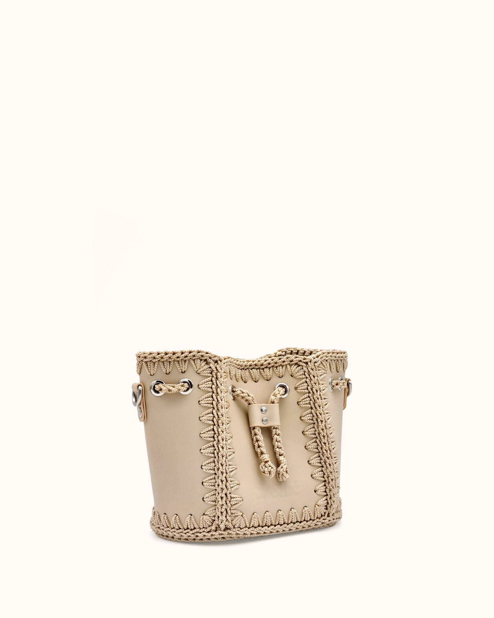 Bolso bombonera pequeño artesanal Olga S beige de cuero y crochet - Hecho a mano por Cueché
