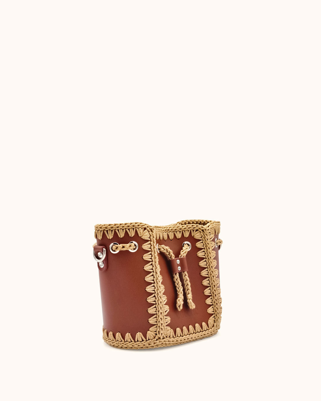 Bolso bombonera pequeño artesanal Olga S marrón de cuero y crochet - Hecho a mano por Cueché